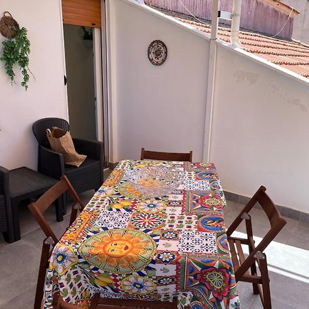 צ'פאלו La Casa Di Lalla מראה חיצוני תמונה