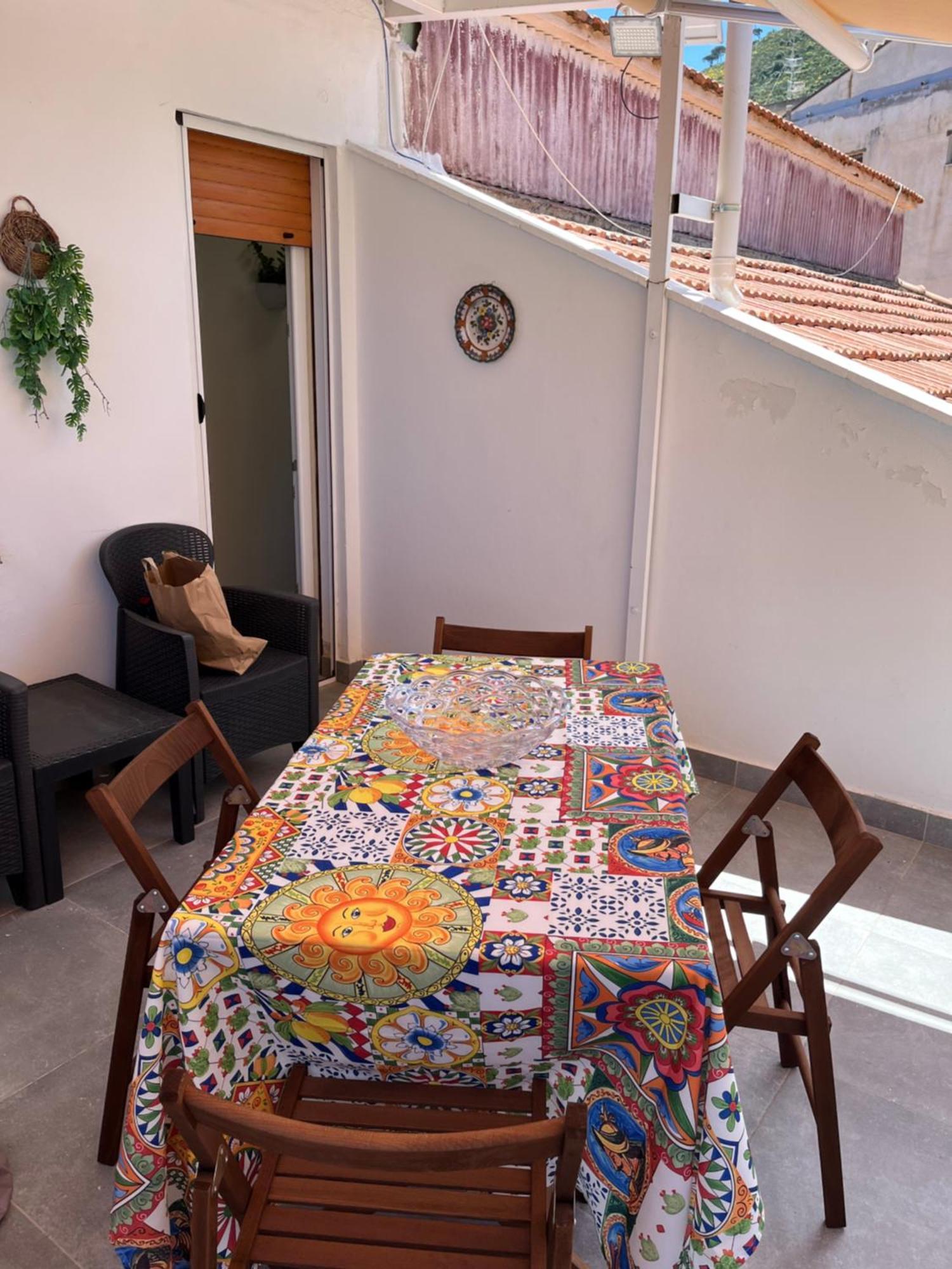 צ'פאלו La Casa Di Lalla מראה חיצוני תמונה